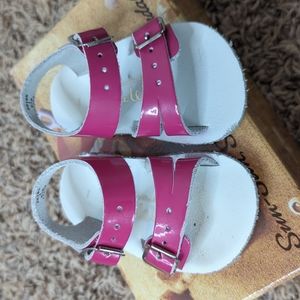 Sun-San baby sandals size 1